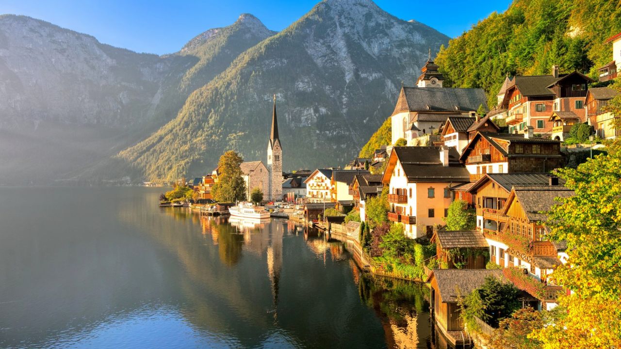 Scenic view of Hallstatt Austria with mountains