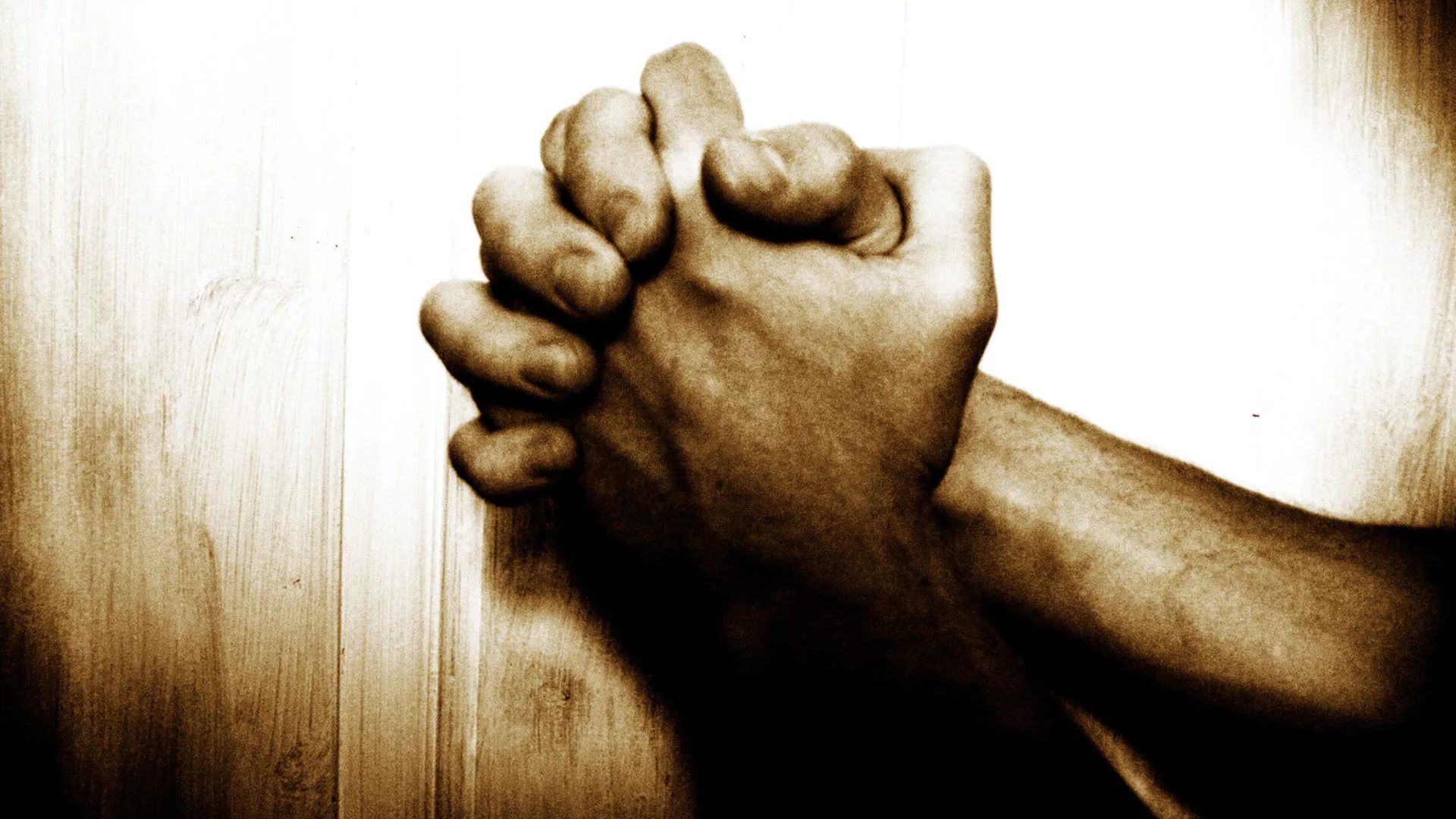 Praying Hands Wallpaper Theme