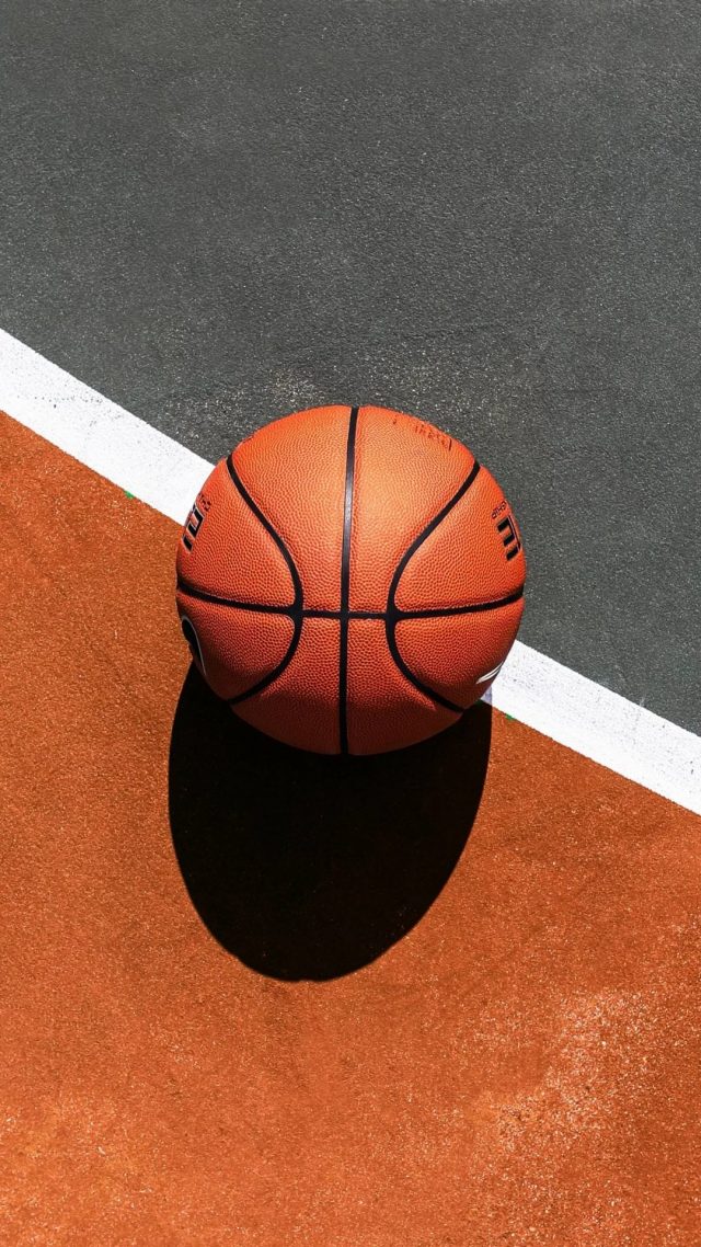Basketball Court iPhone Wallpapers - Wallpaperboat