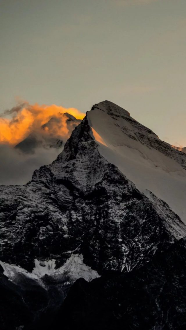 18 Mountain iPhone Wallpapers - Wallpaperboat