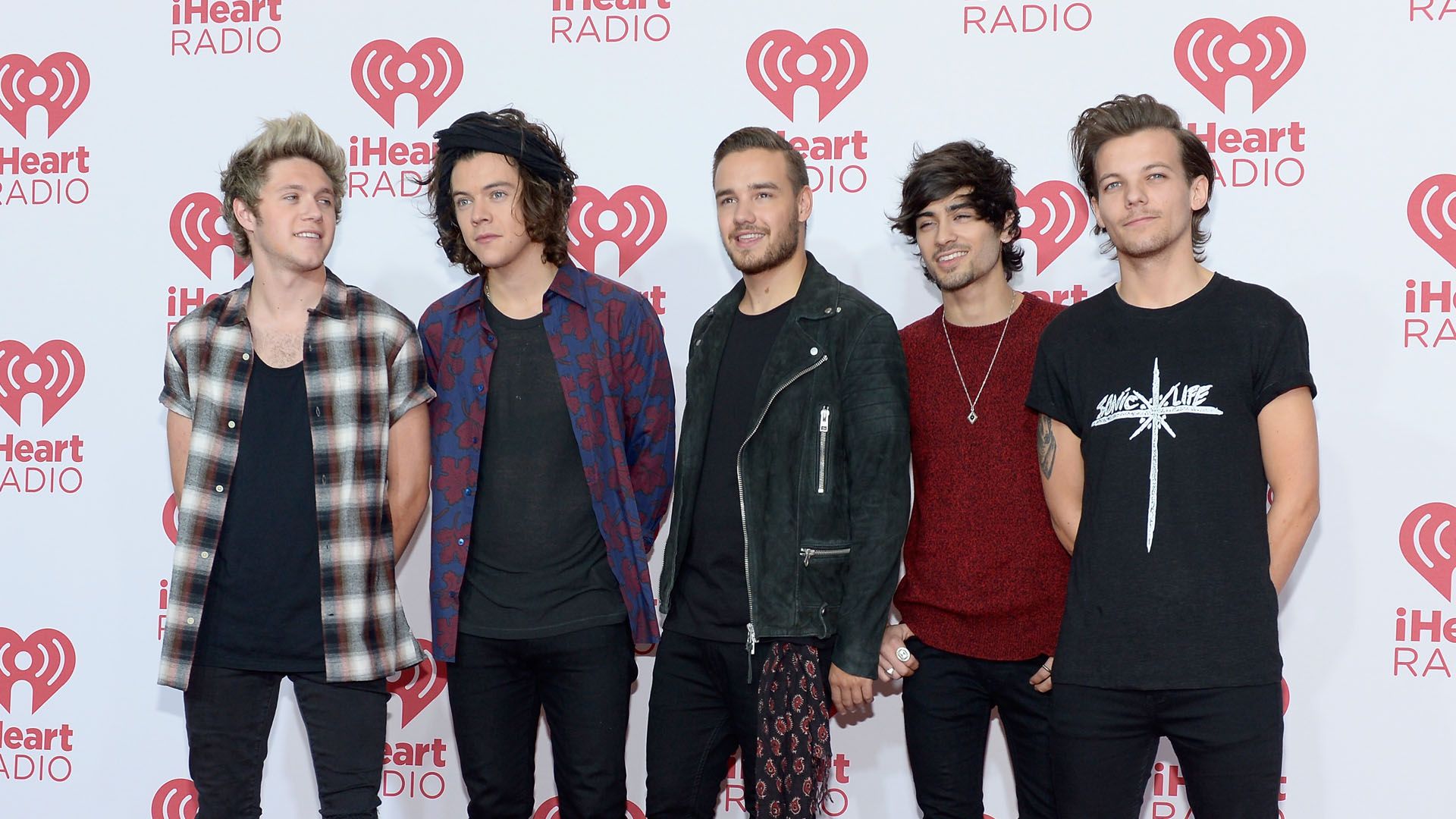 Zayn Malik Leaves The Group One Direction For A Few Days Due To The Stress 