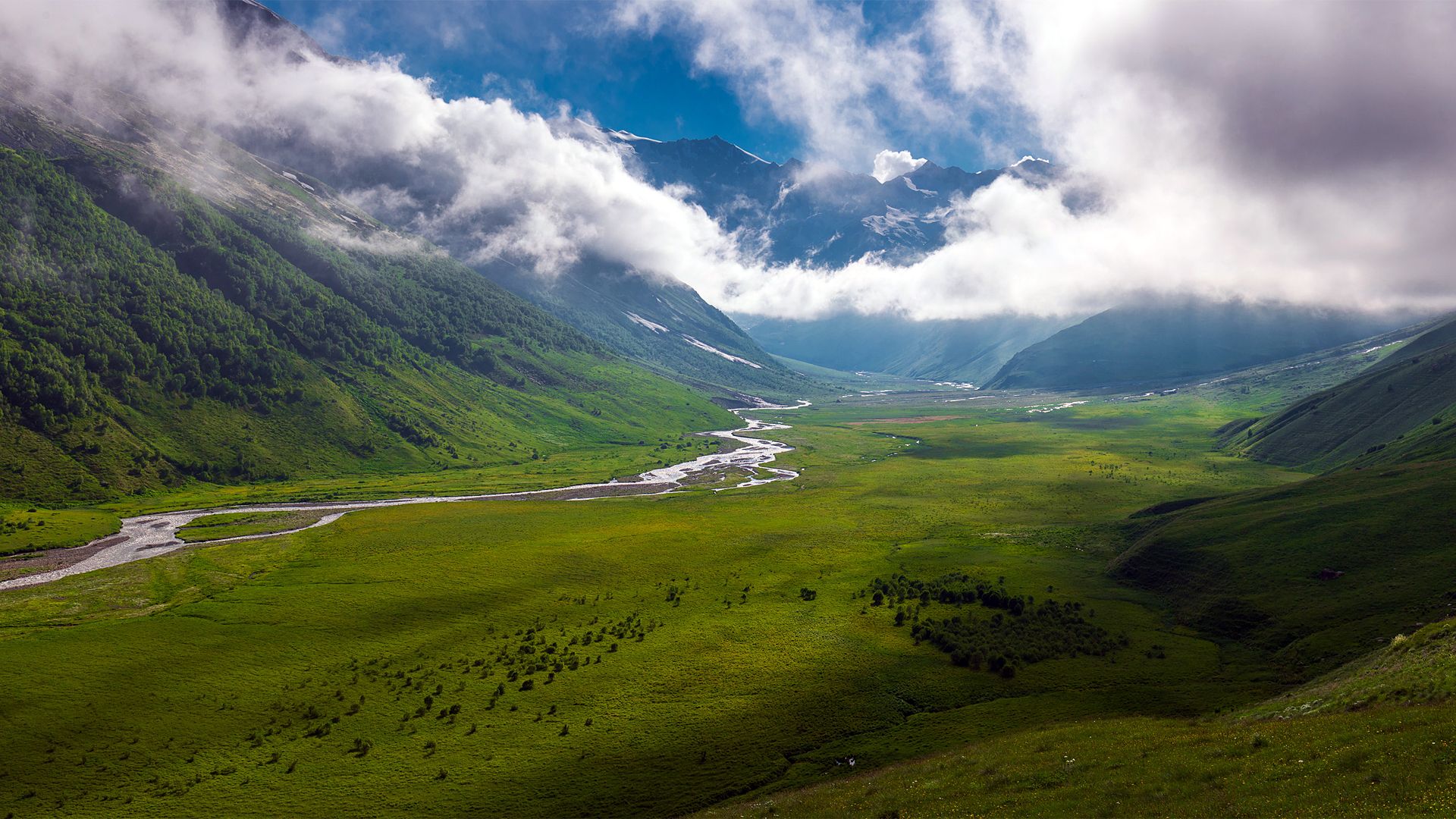 The Wallpapers Of The Caucasus Mountains