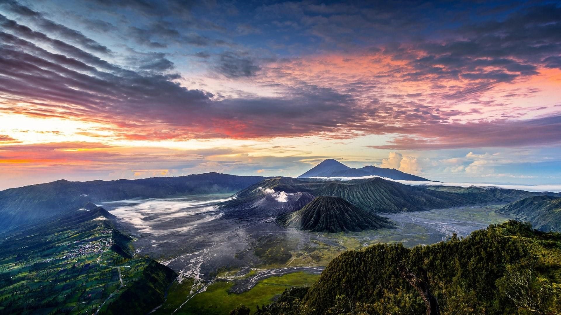 The Scenery Of The Mountains Indonesia