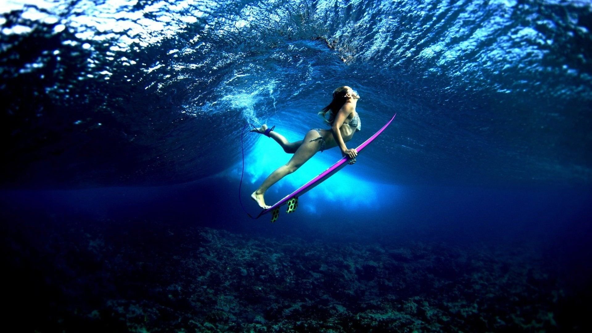 Surfer Girl 1080p
