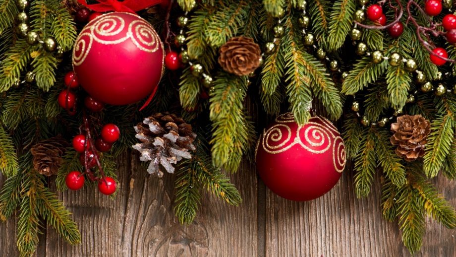 40 Christmas Decorations Wallpapers - Wallpaperboat