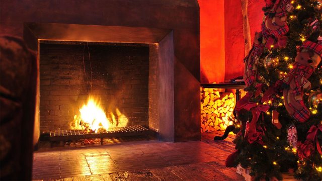 Christmas Fireplace Comfort High Definition
