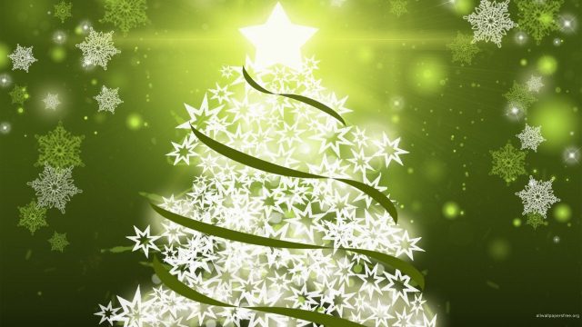 39 Green Christmas Wallpapers - Wallpaperboat