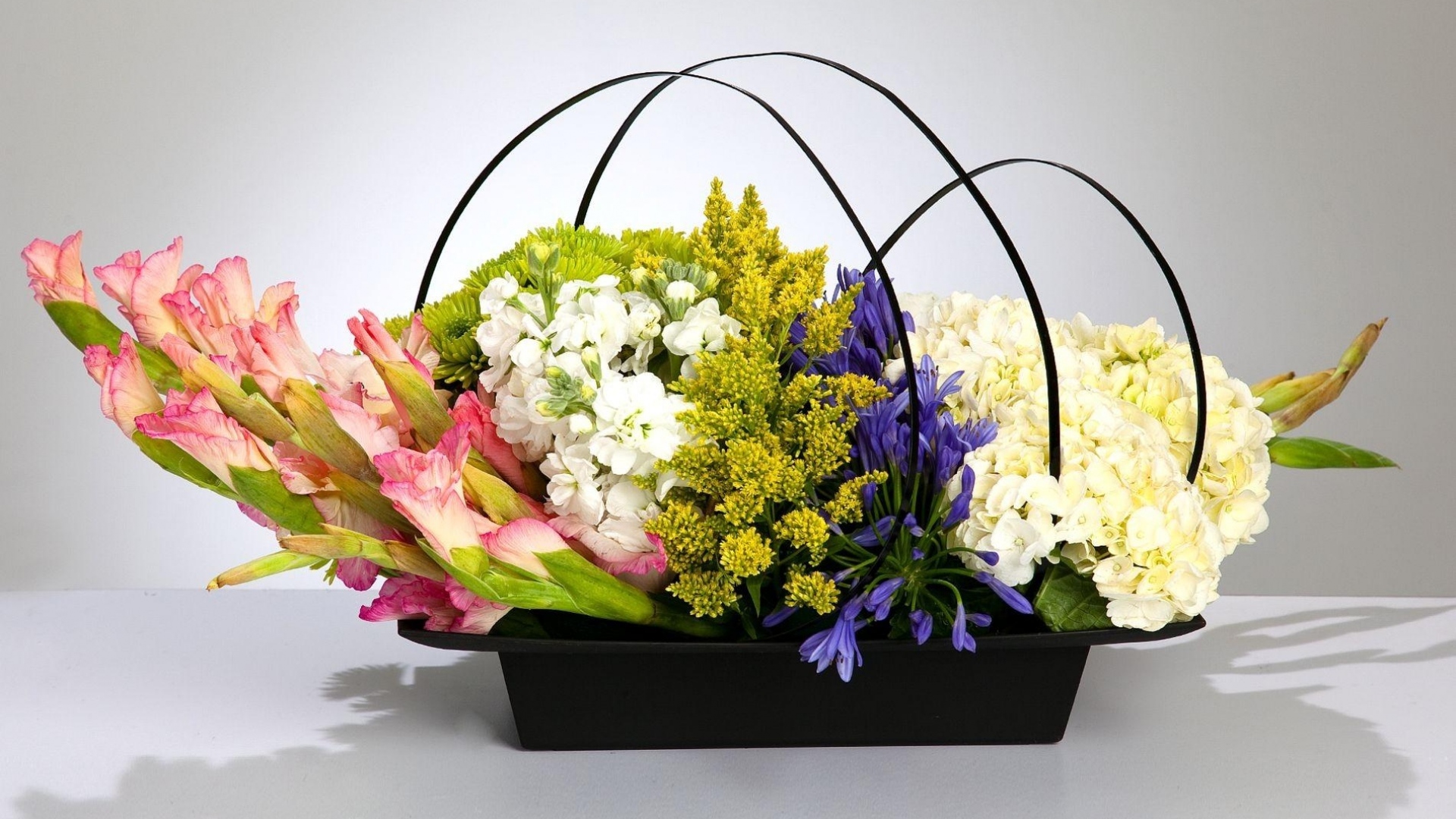 Basket With Flowers wallpaper download