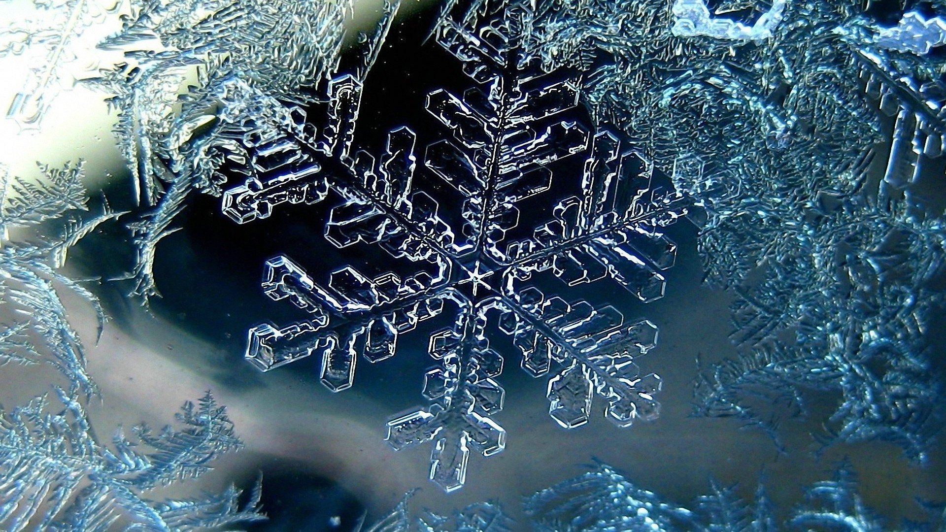 Snowflake Wallpaper Image