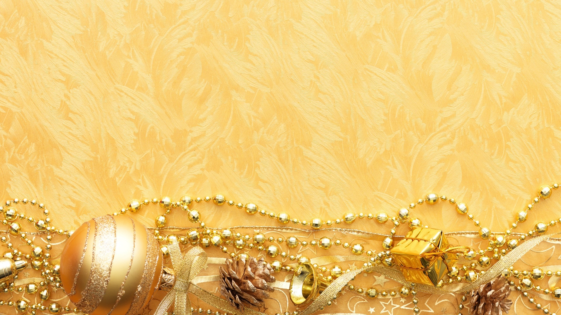 Christmas Gold Wallpaper