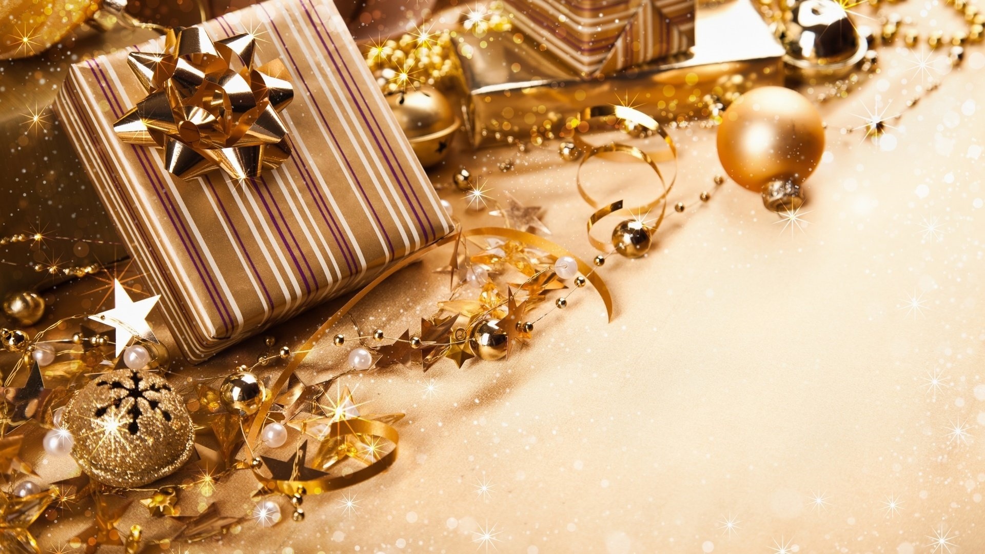 Christmas Gold Picture