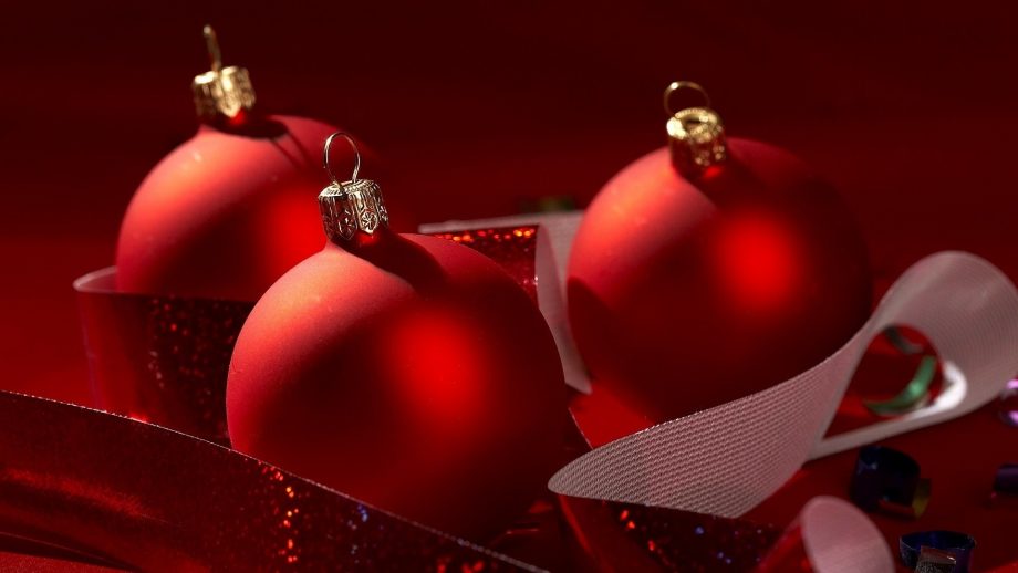 52 Christmas Red Wallpapers - Wallpaperboat