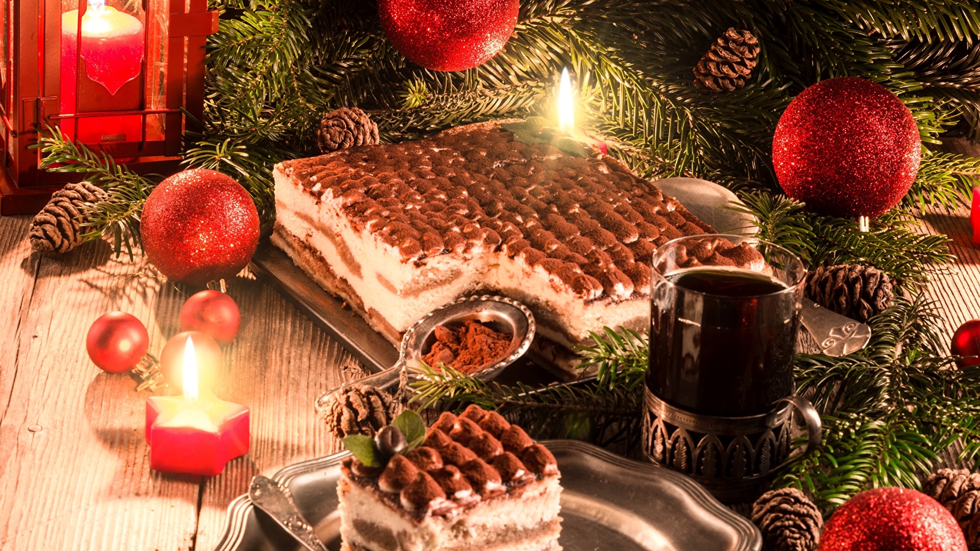 Christmas Dishes Wallpaper