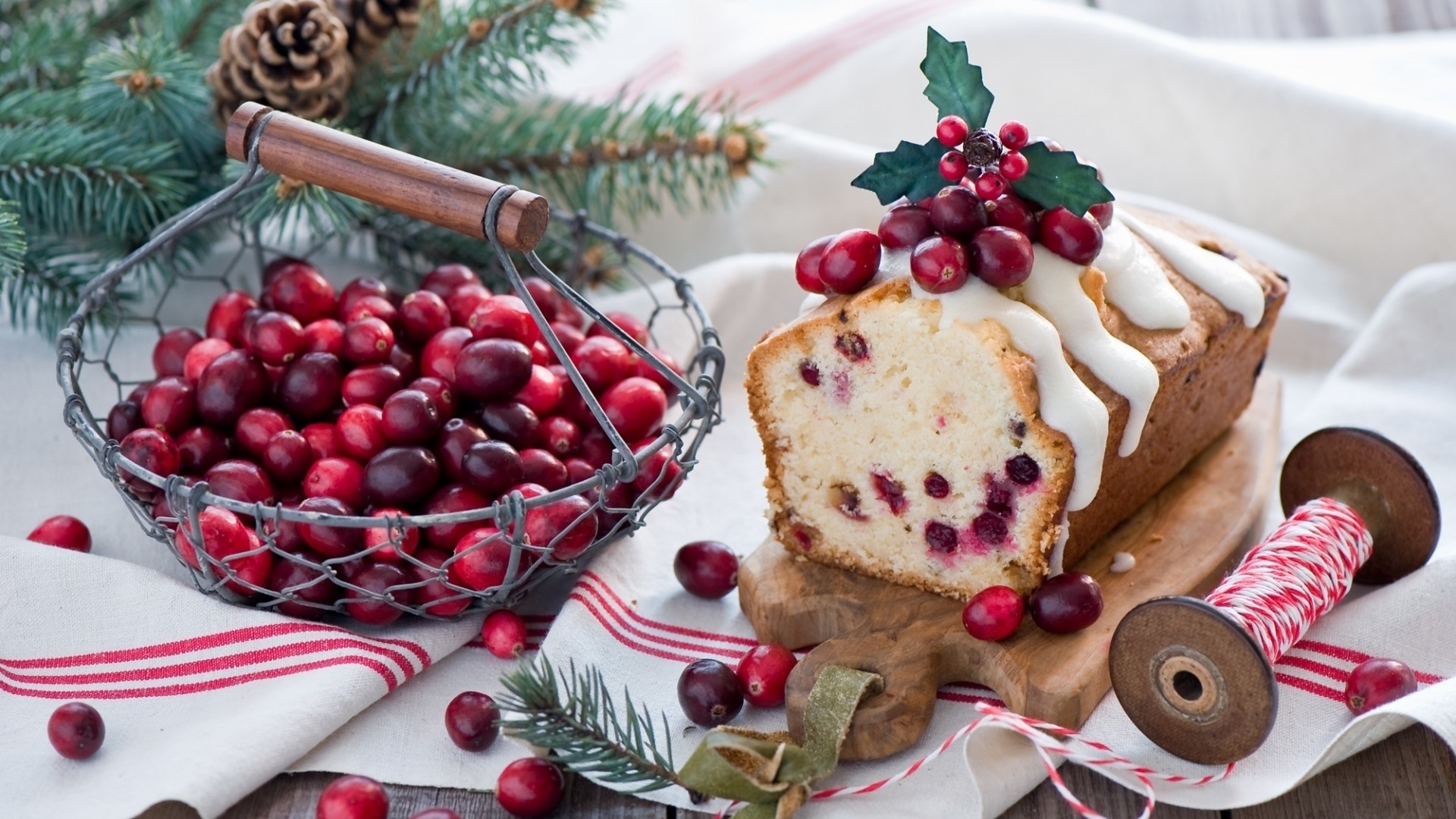 Christmas Dishes Wallpaper