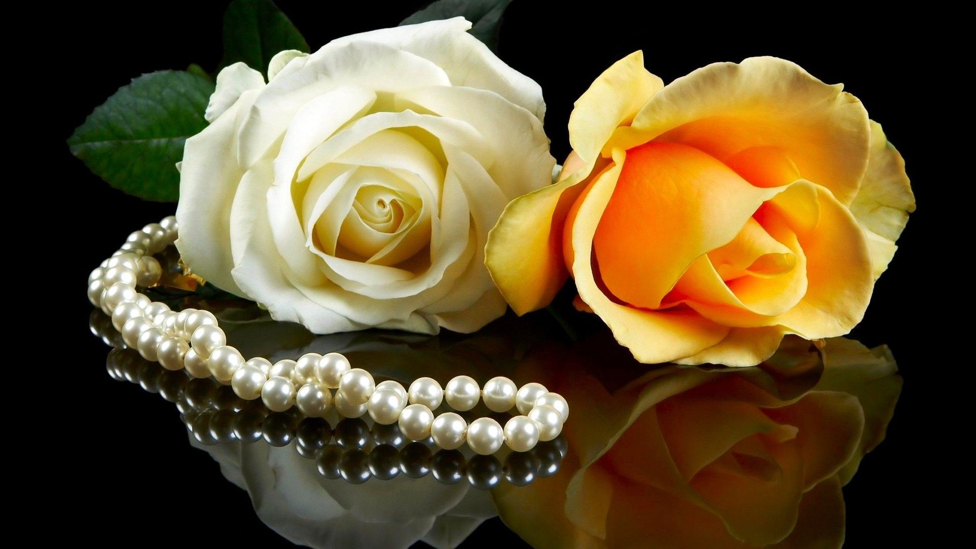Jewelry Pearls wallpaper for pc