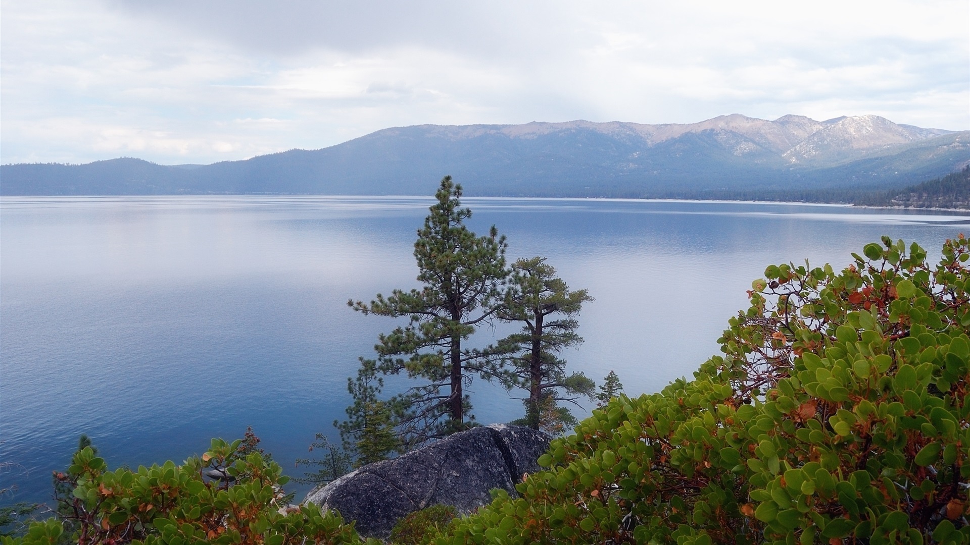 Lake Tahoe Desktop Wallpaper