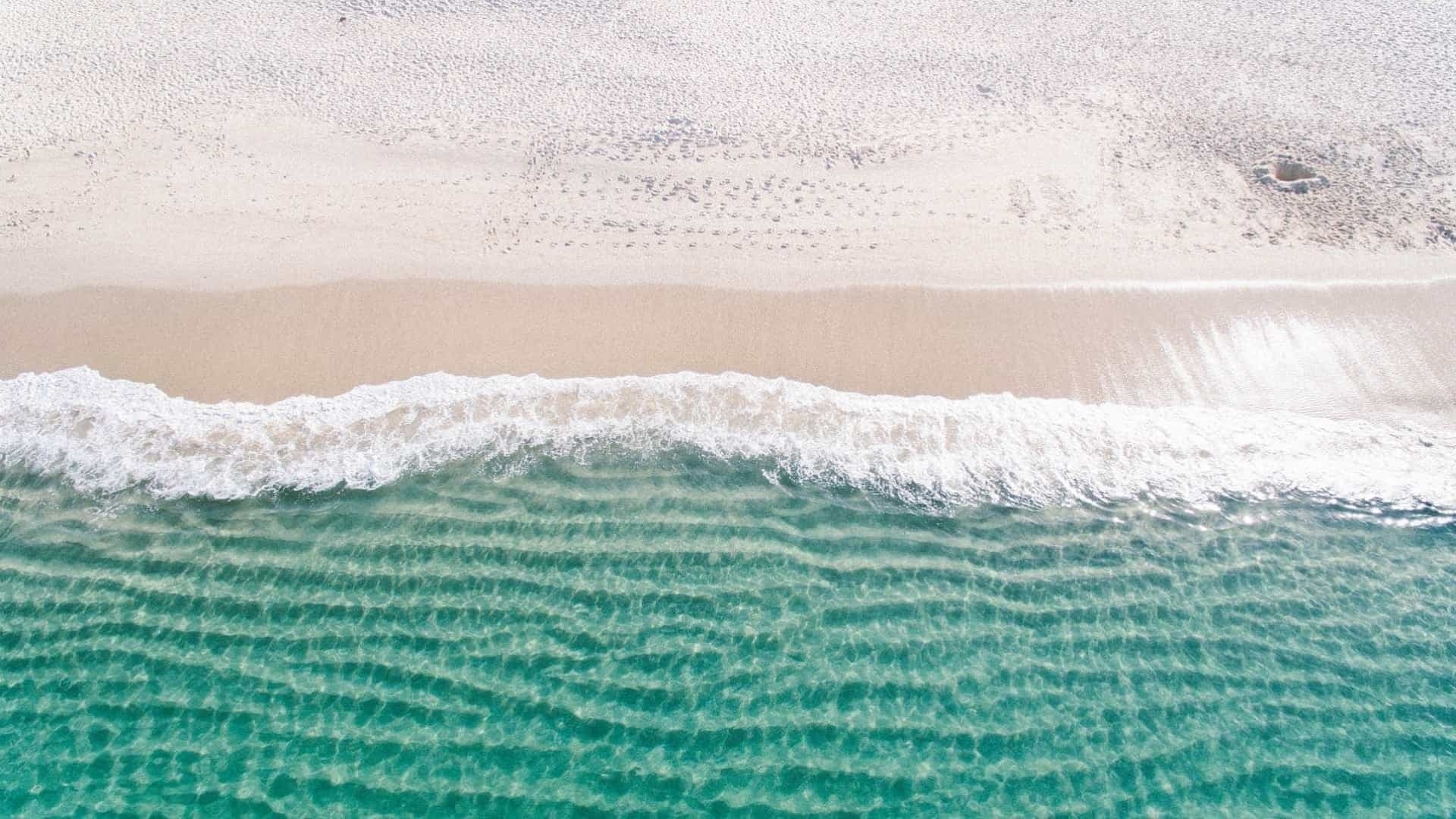 Sea ​​and Sand From Above windows wallpaper